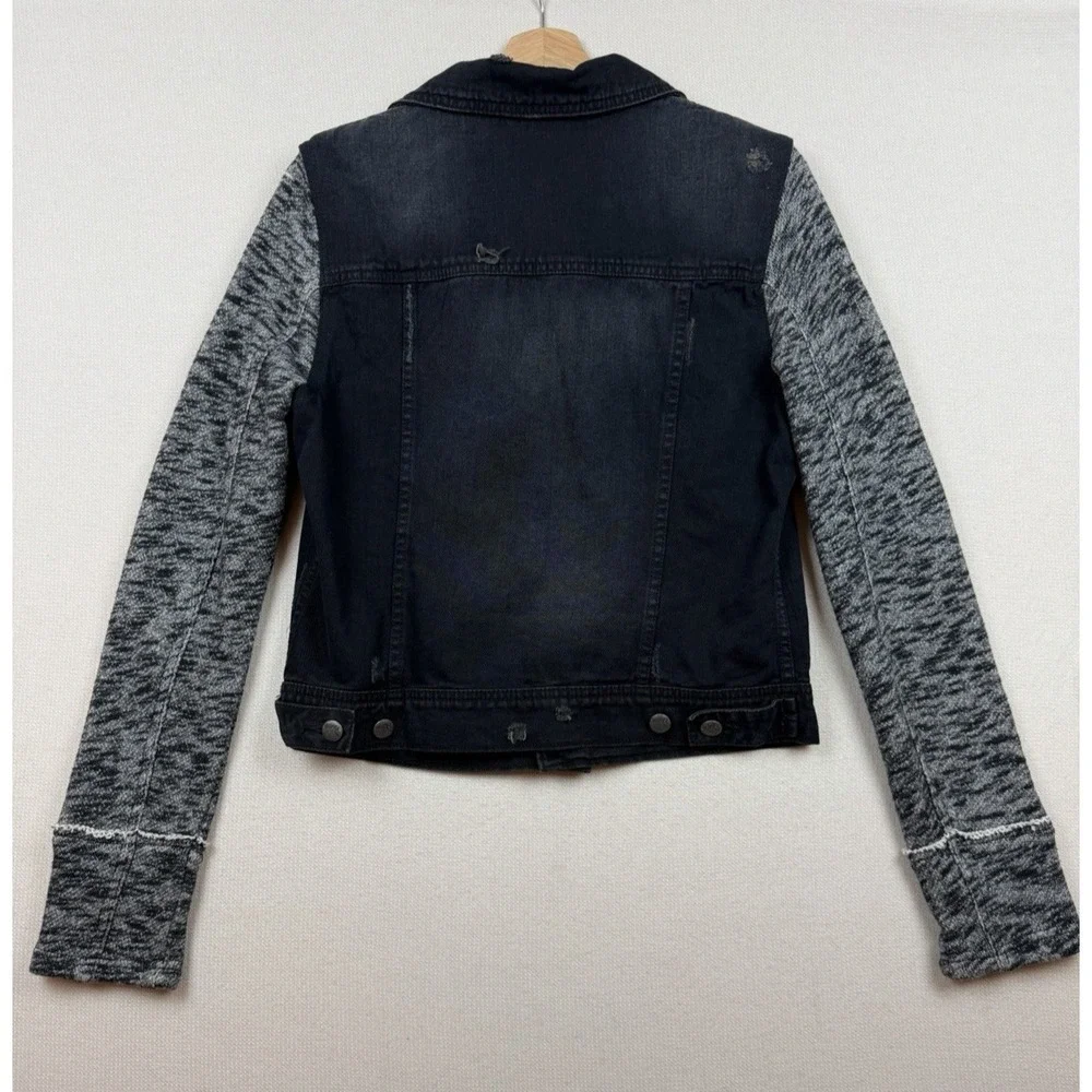 Free People Women's Black Distressed Jean Jacket Sweatshirt Sleeves No Hood Sz M - Picture 3 of 12